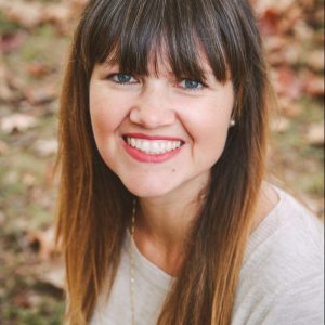 1006 My Strength Is My Story with Anne Bogel, Reading People