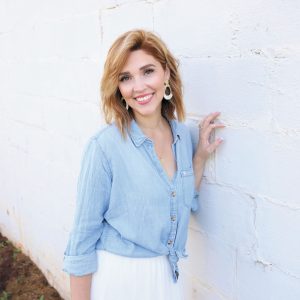 1944 My Strength Is My Story with Angela Braniff, Love Without Borders